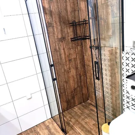 Swierkowisko Cisza Plaza Blisko *