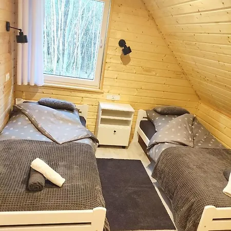 Swierkowisko Cisza Plaza Blisko Nyaraló Ostróda
