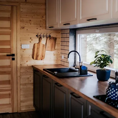 Swierkowisko Cisza Plaza Blisko