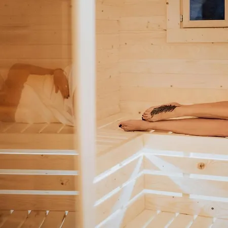 Swierkowisko Cisza Plaza Blisko Ostróda