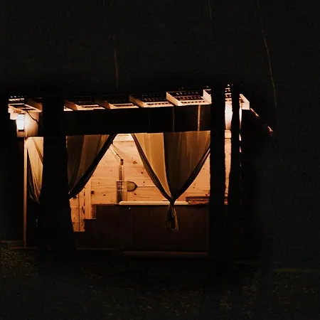 Swierkowisko Cisza Plaza Blisko Casa de Férias Ostróda