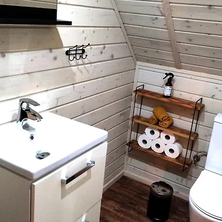 Swierkowisko Cisza Plaza Blisko Ostróda