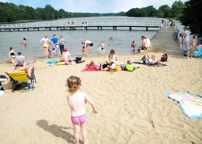 Swierkowisko Cisza Plaza Blisko *