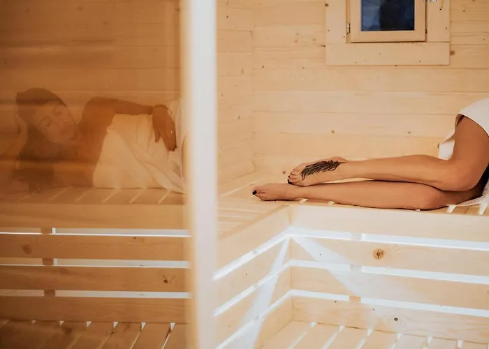 Swierkowisko Cisza Plaza Blisko Ostróda